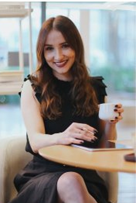 Publicação do Instagram: momento de pausa com café